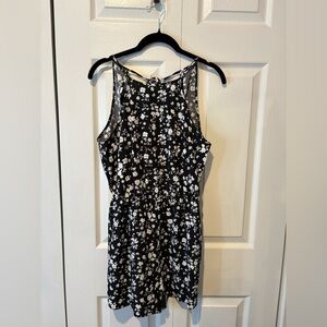SHEIN Black and White Floral Romper